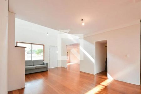 Casa à venda com 5 quartos, 299m² em Santo Amaro, São Paulo