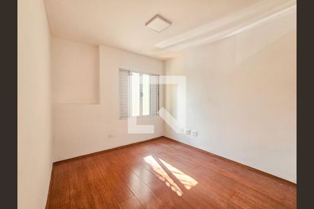 Quarto 1 de casa para alugar com 4 quartos, 140m² em Chácara Santo Antônio (zona Sul), São Paulo