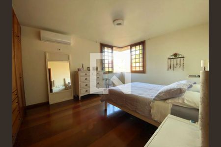 Casa à venda com 3 quartos, 370m² em Adalgisa, Osasco