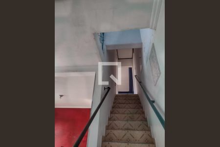 Corredor de casa para alugar com 3 quartos, 400m² em Centro, Taubaté