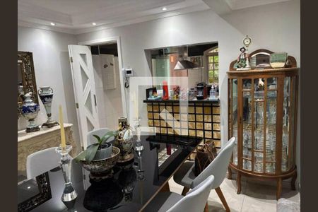 Casa à venda com 2 quartos, 150m² em Brooklin, São Paulo