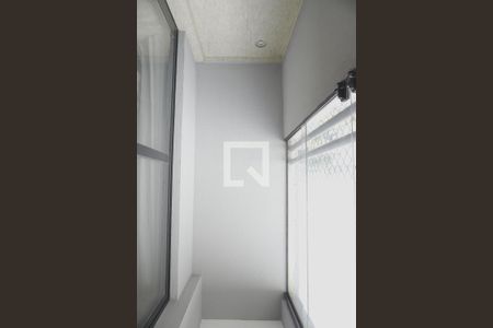 Apartamento para alugar com 3 quartos, 57m² em Itaquera, São Paulo