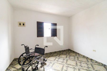 Quarto de casa para alugar com 2 quartos, 50m² em Parque Santa Rita, São Paulo