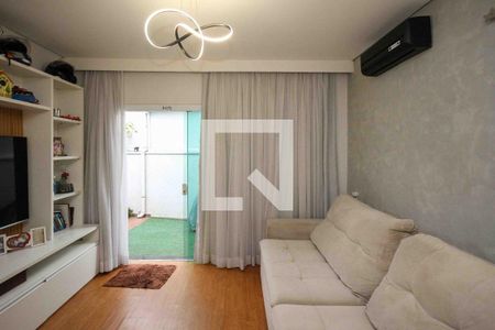 Casa à venda com 3 quartos, 200m² em Vila Alpina, São Paulo