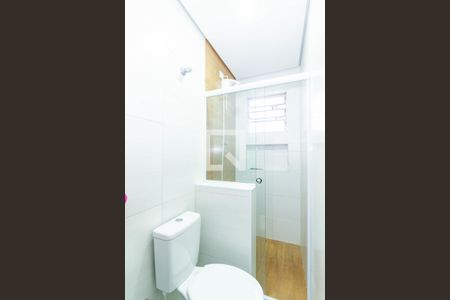 Banheiro Quarto 1 de casa para alugar com 2 quartos, 102m² em Parque Monteiro Soares, São Paulo