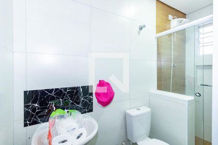 Banheiro Quarto 1 de casa para alugar com 2 quartos, 102m² em Parque Monteiro Soares, São Paulo