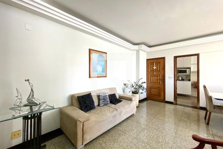 Sala de apartamento à venda com 6 quartos, 244m² em União, Belo Horizonte