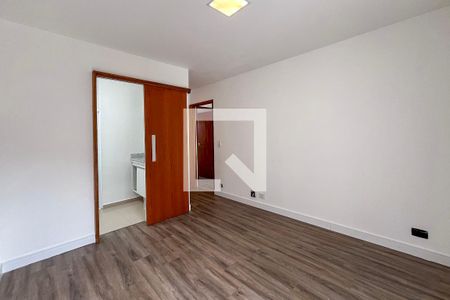 Suite 1 de casa de condomínio à venda com 2 quartos, 85m² em Vila Brasilio Machado, São Paulo