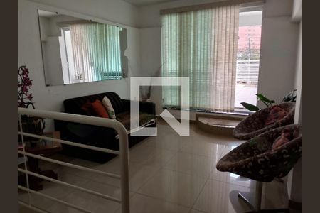 Casa à venda com 4 quartos, 305m² em Santa Terezinha, São Bernardo do Campo