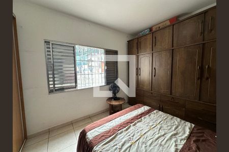 Quarto 1 de casa à venda com 2 quartos, 147m² em Jardim Sao Pedro, Barueri