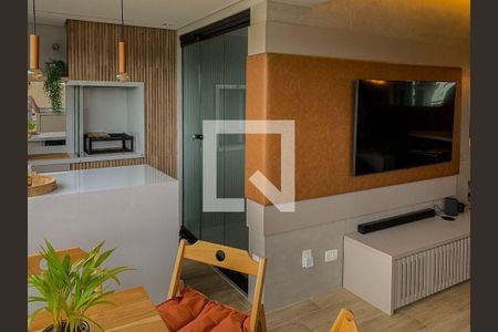 Apartamento à venda com 2 quartos, 68m² em Empresarial 18 do Forte, Barueri