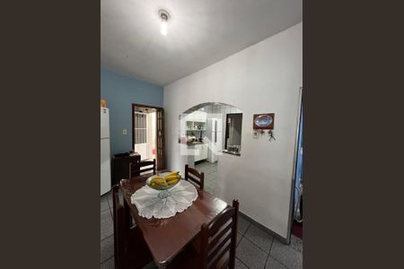 Casa à venda com 3 quartos, 244m² em Vila Tibiriçá, Santo André