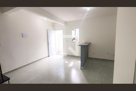 Sala de casa para alugar com 2 quartos, 70m² em Socorro, São Paulo