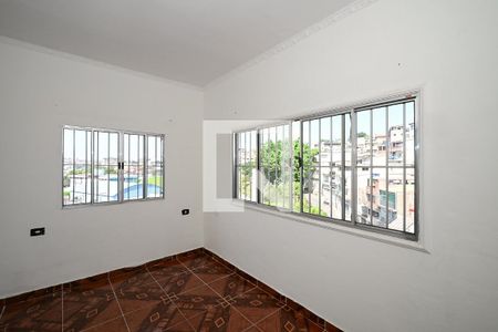 Quarto de casa para alugar com 1 quarto, 45m² em Jardim Oliveiras, Taboão da Serra