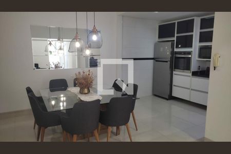 Casa à venda com 3 quartos, 250m² em Centro, Santo André