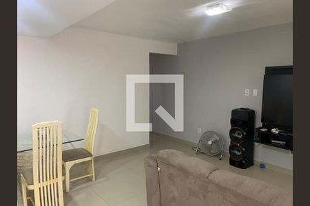 Casa à venda com 4 quartos, 156m² em Vargem Pequena, Rio de Janeiro