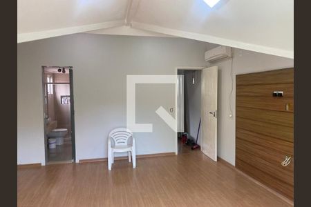 Casa à venda com 4 quartos, 156m² em Vargem Pequena, Rio de Janeiro