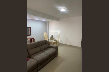 Casa à venda com 4 quartos, 156m² em Vargem Pequena, Rio de Janeiro