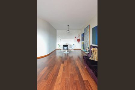 Apartamento à venda com 3 quartos, 125m² em Vila Nova Conceição, São Paulo