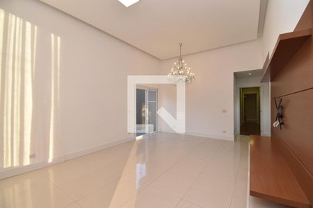 Sala de casa para alugar com 3 quartos, 280m² em Butiatuvinha, Curitiba