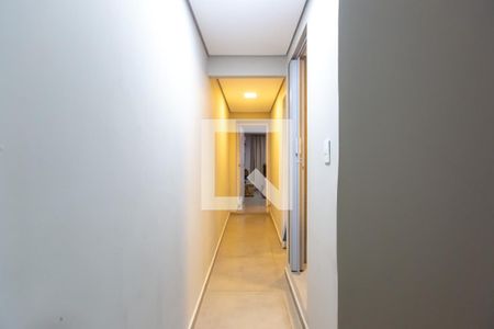 Corredor de casa à venda com 3 quartos, 176m² em Jardim Helena, São Paulo