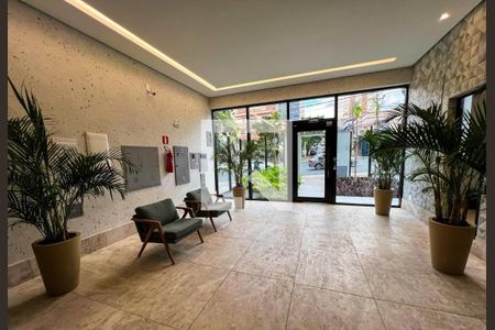 Entrada de apartamento à venda com 1 quarto, 61m² em Santa Efigênia, Belo Horizonte
