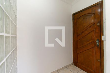 Hall de entrada de apartamento para alugar com 2 quartos, 46m² em Conjunto Habitacional Teotonio Vilela, São Paulo