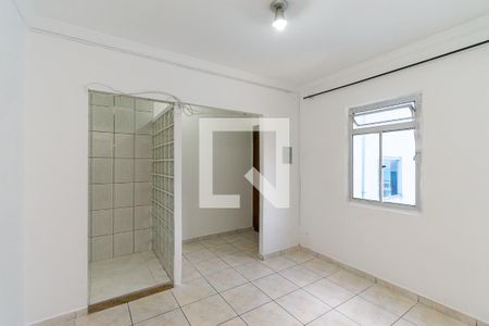 Sala de apartamento para alugar com 2 quartos, 46m² em Conjunto Habitacional Teotonio Vilela, São Paulo
