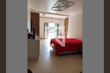 Casa à venda com 3 quartos, 204m² em Vila Cruz das Almas, São Paulo