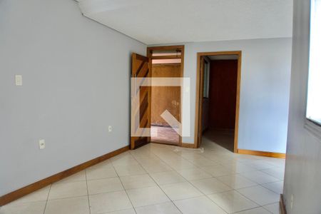 Sala de casa para alugar com 3 quartos, 140m² em Nova Esperança, Belo Horizonte