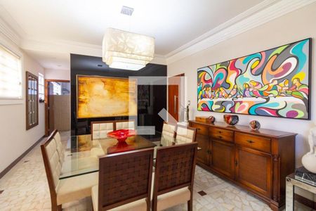 Casa à venda com 10 quartos, 545m² em Alto da Lapa, São Paulo