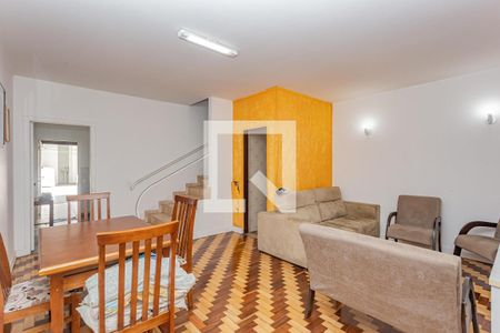 Casa à venda com 3 quartos, 123m² em Vila Cordeiro, São Paulo