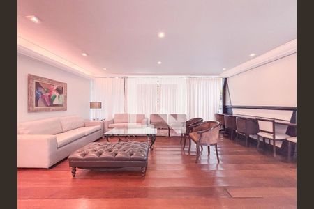 Apartamento à venda com 4 quartos, 250m² em Indianópolis, São Paulo