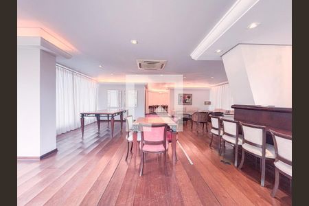 Apartamento à venda com 4 quartos, 250m² em Indianópolis, São Paulo