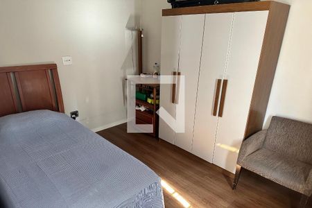 Casa à venda com 4 quartos, 278m² em Jardim Santo Amaro, São Paulo