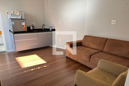 Casa à venda com 4 quartos, 278m² em Jardim Santo Amaro, São Paulo