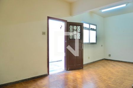 Copa de casa para alugar com 3 quartos, 150m² em Alto Caiçaras, Belo Horizonte