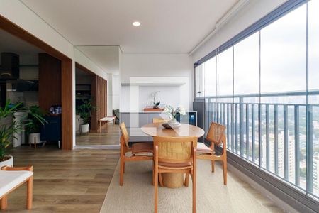 Sala - Varanda de apartamento para alugar com 2 quartos, 210m² em Santo Amaro, São Paulo