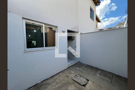 Casa para alugar com 2 quartos, 90m² em Santa Terezinha, Belo Horizonte