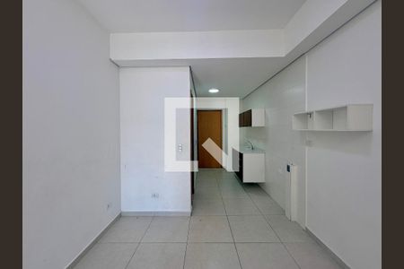 Sala de kitnet/studio para alugar com 1 quarto, 30m² em Jardim Sabara, São Paulo