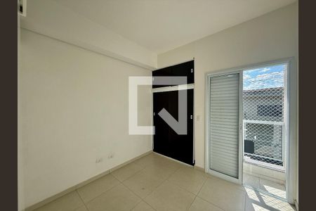 Quarto  de kitnet/studio para alugar com 1 quarto, 30m² em Jardim Sabara, São Paulo