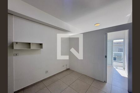Sala de kitnet/studio para alugar com 1 quarto, 30m² em Jardim Sabara, São Paulo