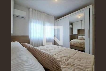 Suíte de apartamento para alugar com 2 quartos, 59m² em Partenon, Porto Alegre