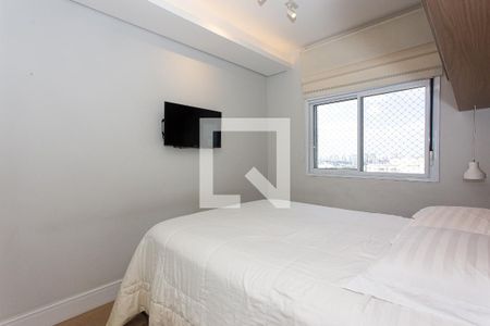 Suíte de apartamento à venda com 2 quartos, 68m² em Aclimação, São Paulo