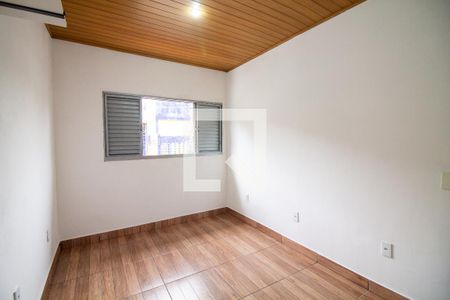 Quarto 2 de casa para alugar com 2 quartos, 74m² em Jardim Ibirapuera, São Paulo