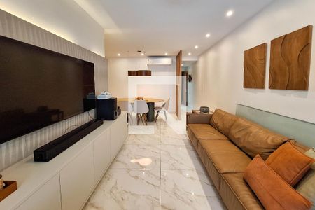 Sala 1 de apartamento para alugar com 4 quartos, 120m² em Camboinhas, Niterói