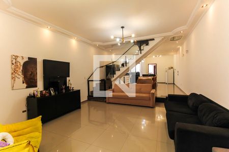 Sala/Cozinha de casa à venda com 4 quartos, 200m² em Vila Bertioga, São Paulo