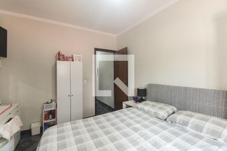 Quarto 1 de casa para alugar com 2 quartos, 84m² em Vila Esperança, São Paulo