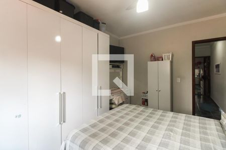 Quarto 1 de casa para alugar com 2 quartos, 84m² em Vila Esperança, São Paulo
