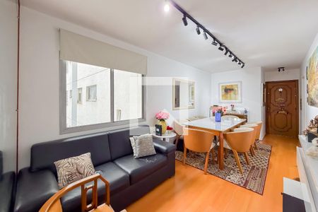 Sala de apartamento à venda com 3 quartos, 72m² em Vila Monumento, São Paulo